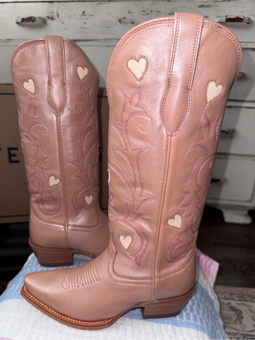 TECOVAS - The Annie Hearts- Rose Gold Leather Cowboy Boots with Hearts 💕